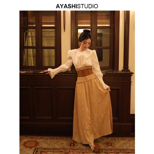 AYASHI明星同款3D立裁喇叭袖衬衫