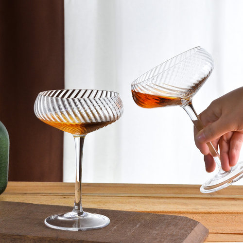 手工高脚马提尼鸡尾酒杯对杯