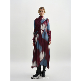 丝棉印花披风连衣裙 Niente