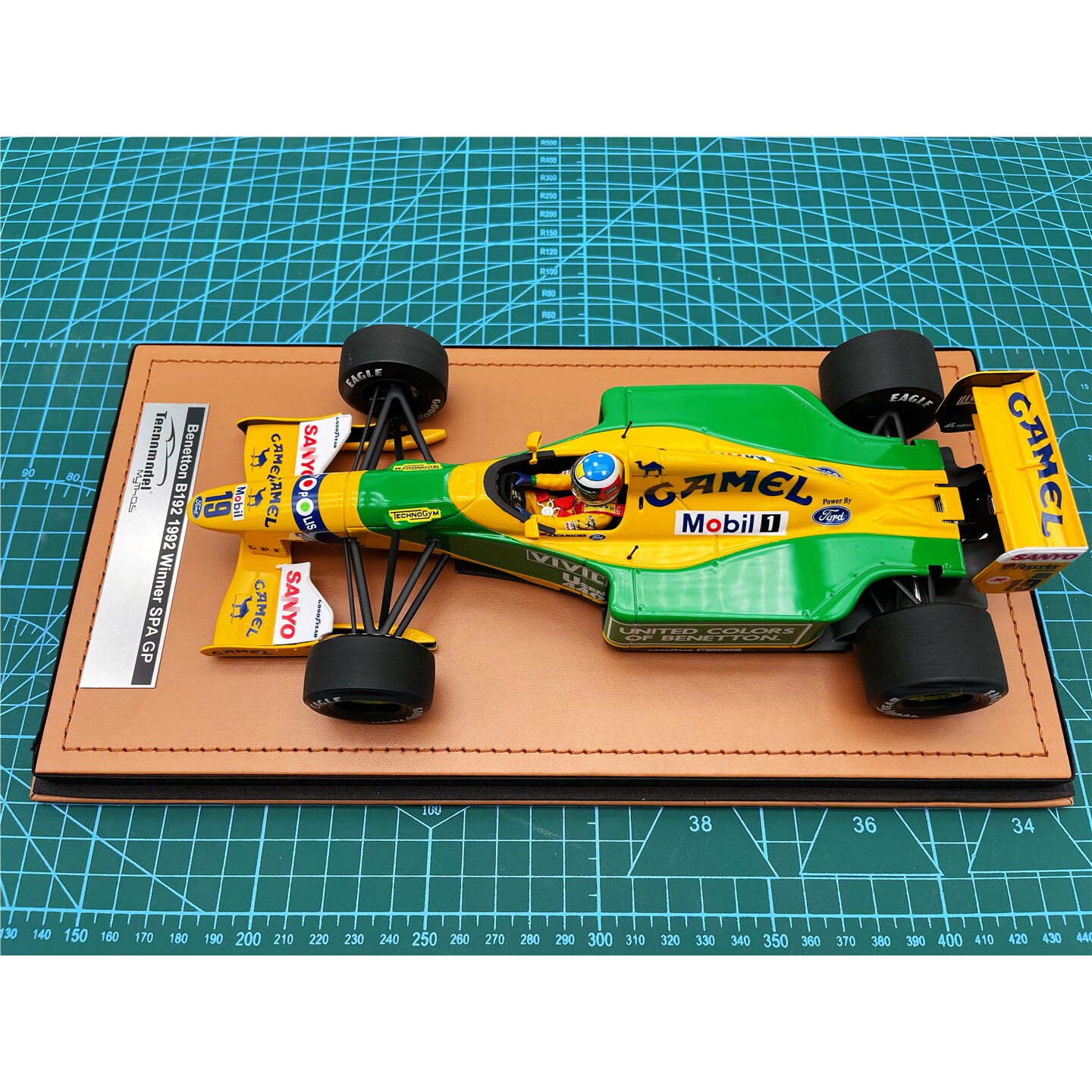 全新 Tecnomodel  F1 车模 1/18 1992 B192 舒马赫 比利时 人偶