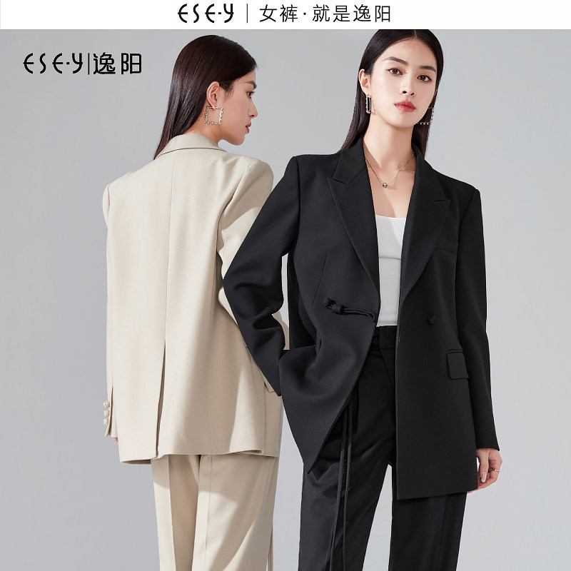 逸阳黑色盘口中国风汉元素西装外套女2023秋新款休闲挺括西服上衣