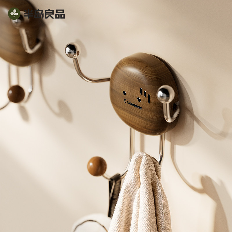 吸盘毛巾架免打孔卫生间浴室毛巾挂杆毛巾挂钩胡桃木可爱创意