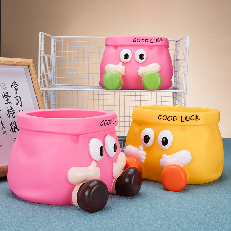 办公室工位笔筒文具收纳摆件