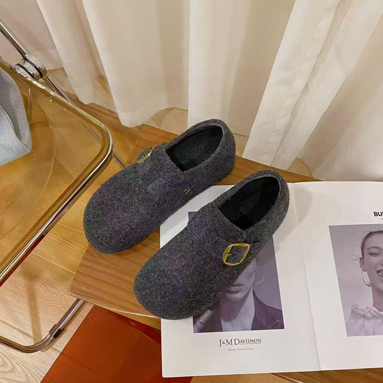 韩版真皮时尚休闲运动鞋女