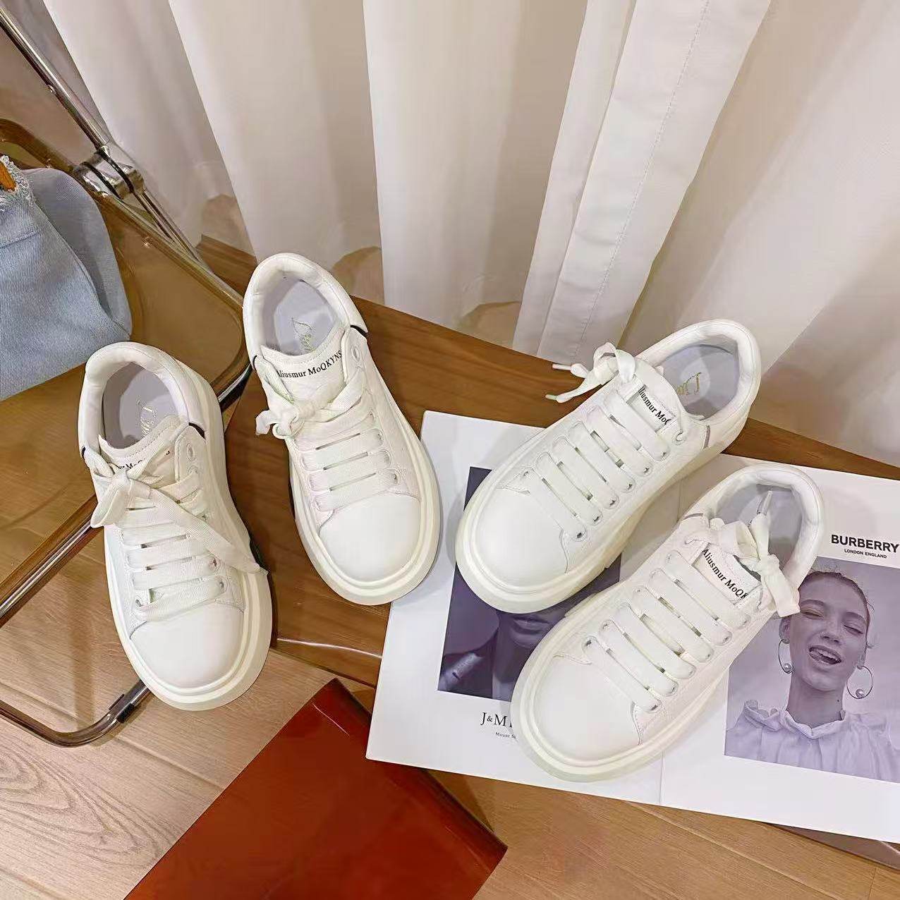 真皮时尚休闲运动鞋女