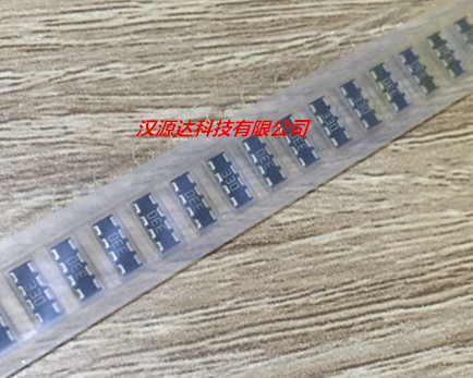 CN2A4TTE330J 贴片排阻 0805X4 33R 33欧 5% 8P4R 5X2MM 丝印330