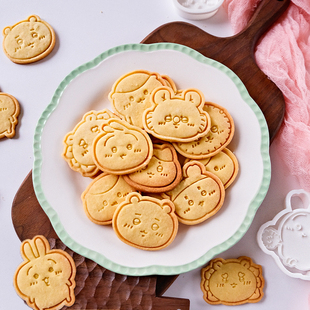 日式卡通宠物Chiikawa模小八饼干糖霜乌萨馒头吉伊卡零食diy模具