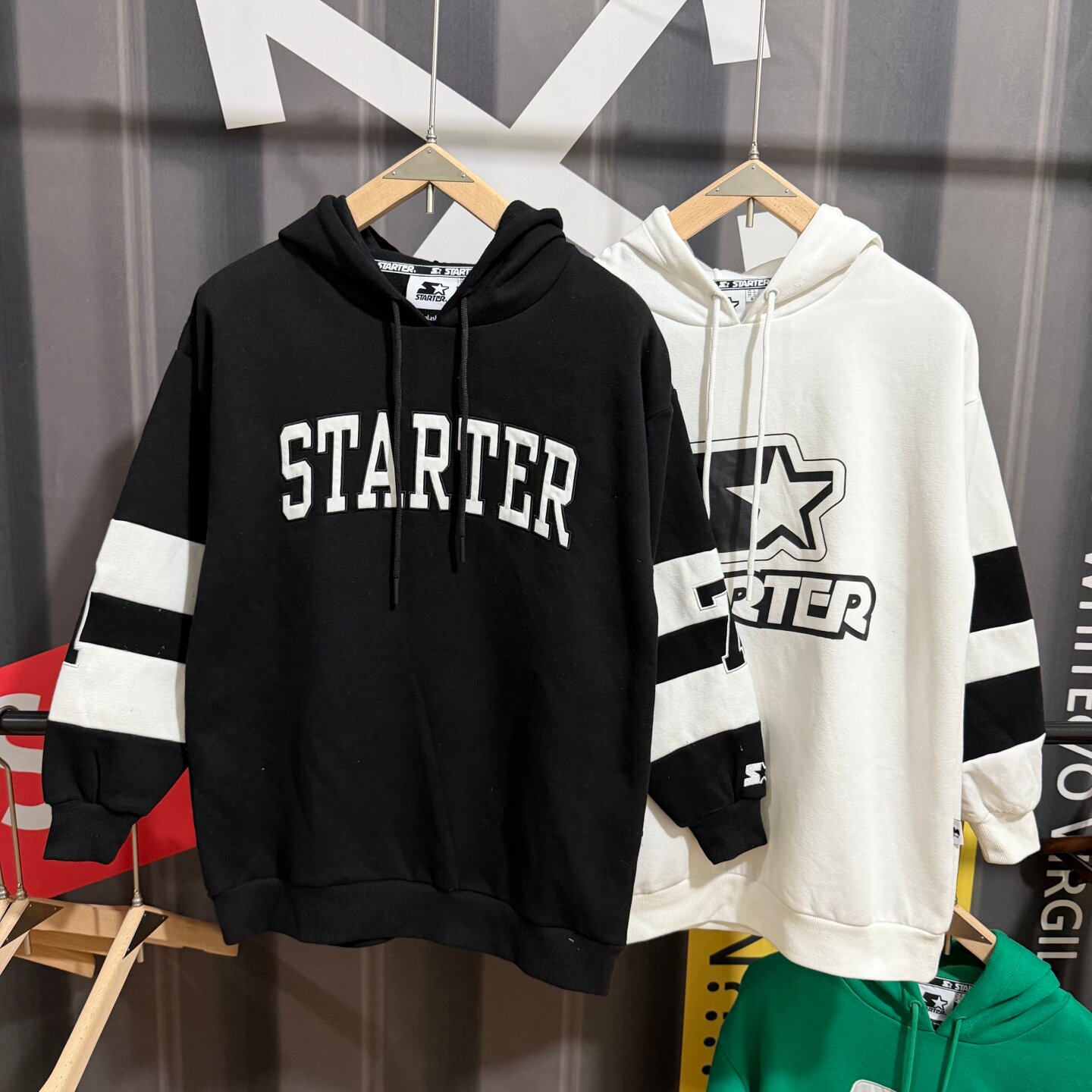 春秋冬款加绒连帽卫衣宽松运动休闲长袖上衣男潮牌刺绣情侣装帽衫