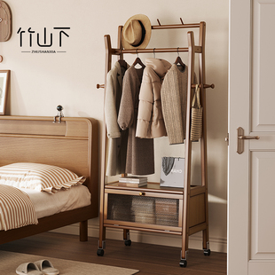 落地衣帽架卧室床头柜挂衣架一体不占空间可移动多功能衣服置物架