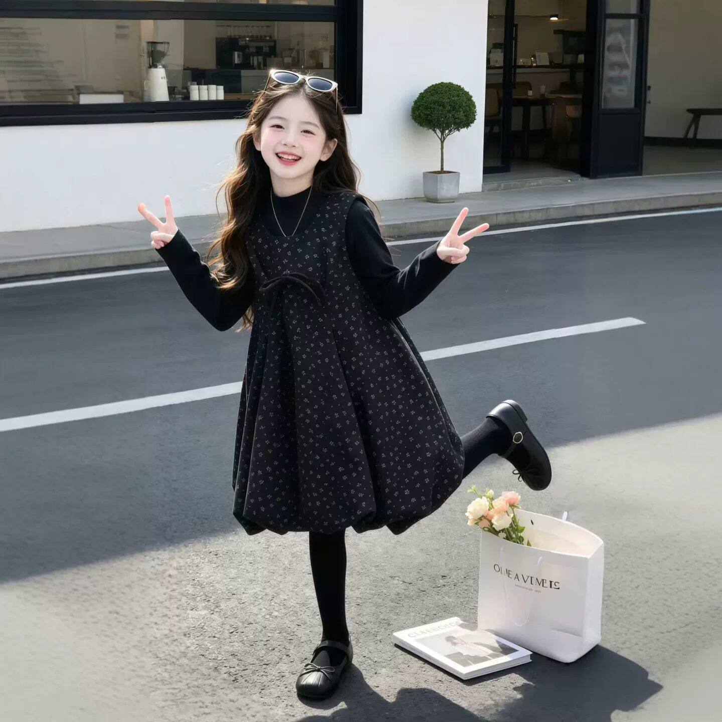 女童连衣裙秋冬款儿童韩系氛围感背心裙中大童小女孩可爱甜美裙子