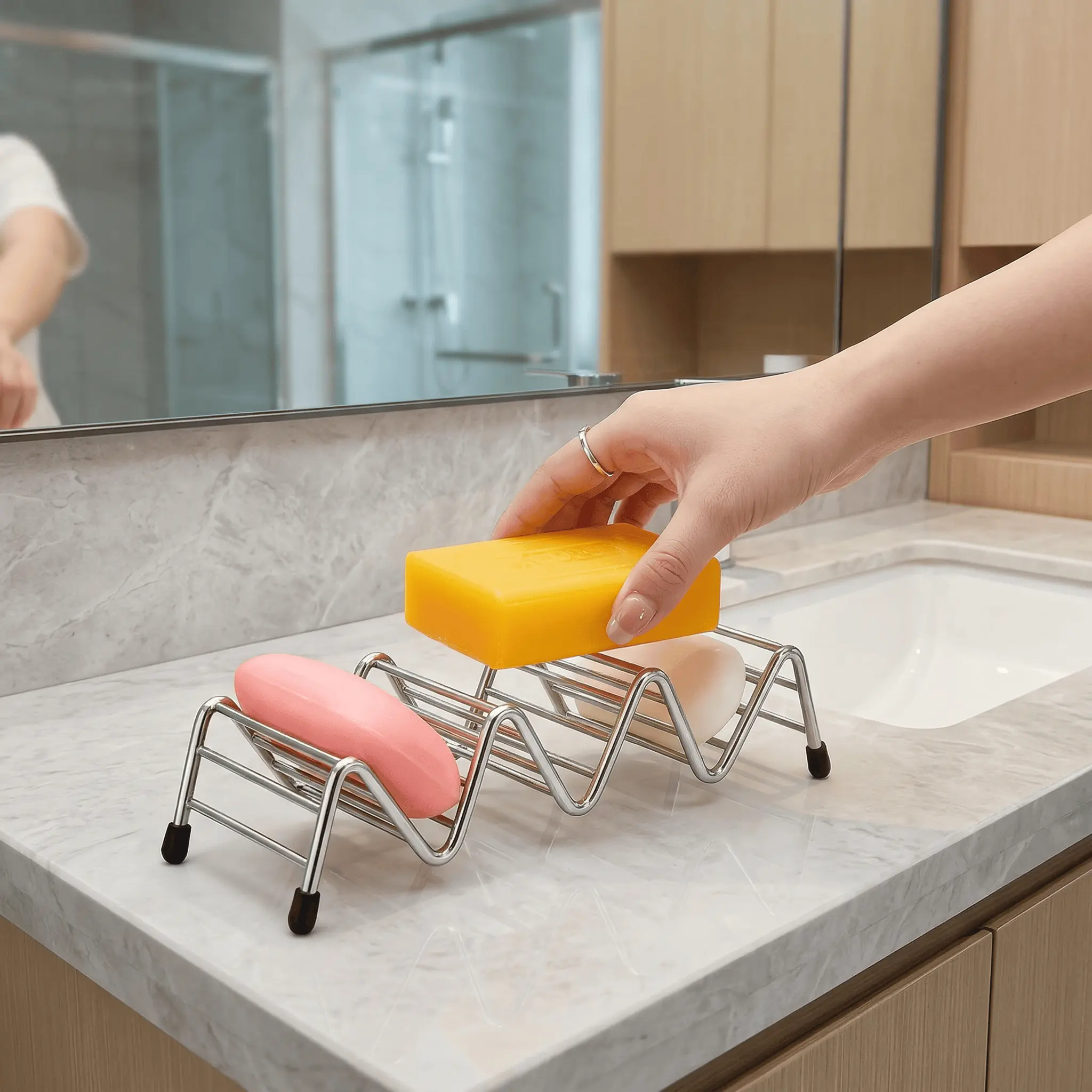 肥皂盒简约不锈钢型收纳架创意家用卫生间沥水肥皂托香皂置物架