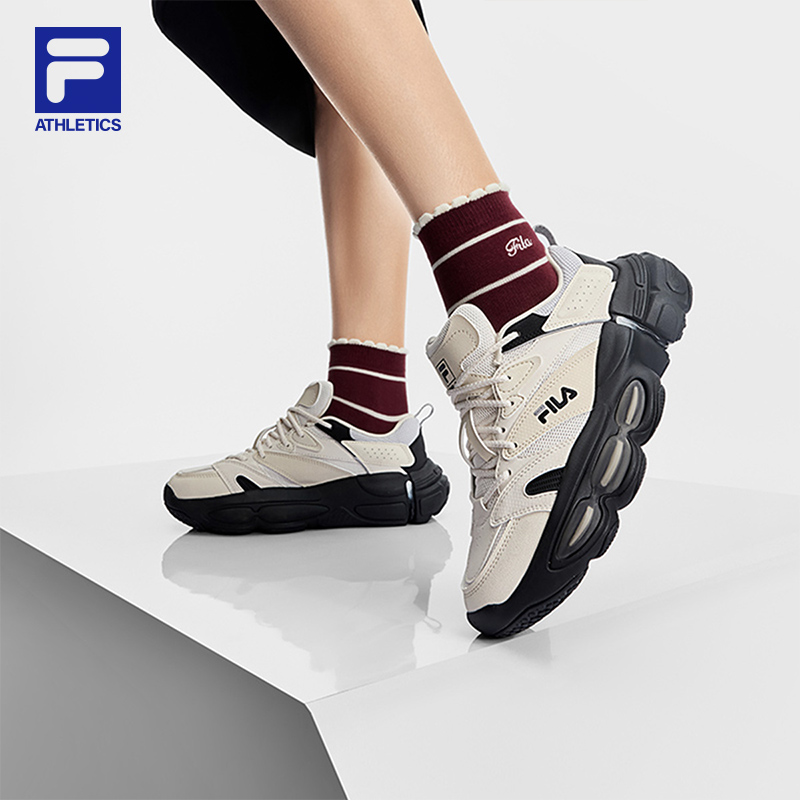 FILA斐乐女士复古运动鞋