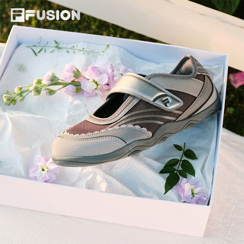 FILAFUSION斐乐女子休闲鞋
