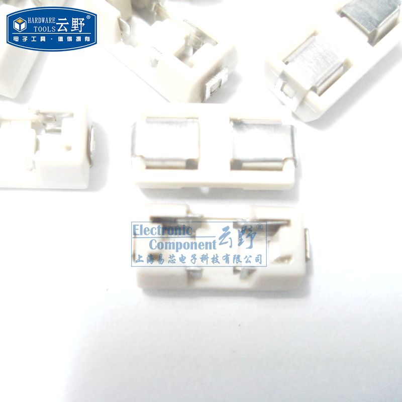 保险丝座1808 保险丝盒贴片 特快熔断型保险丝的保险丝盒 （一个