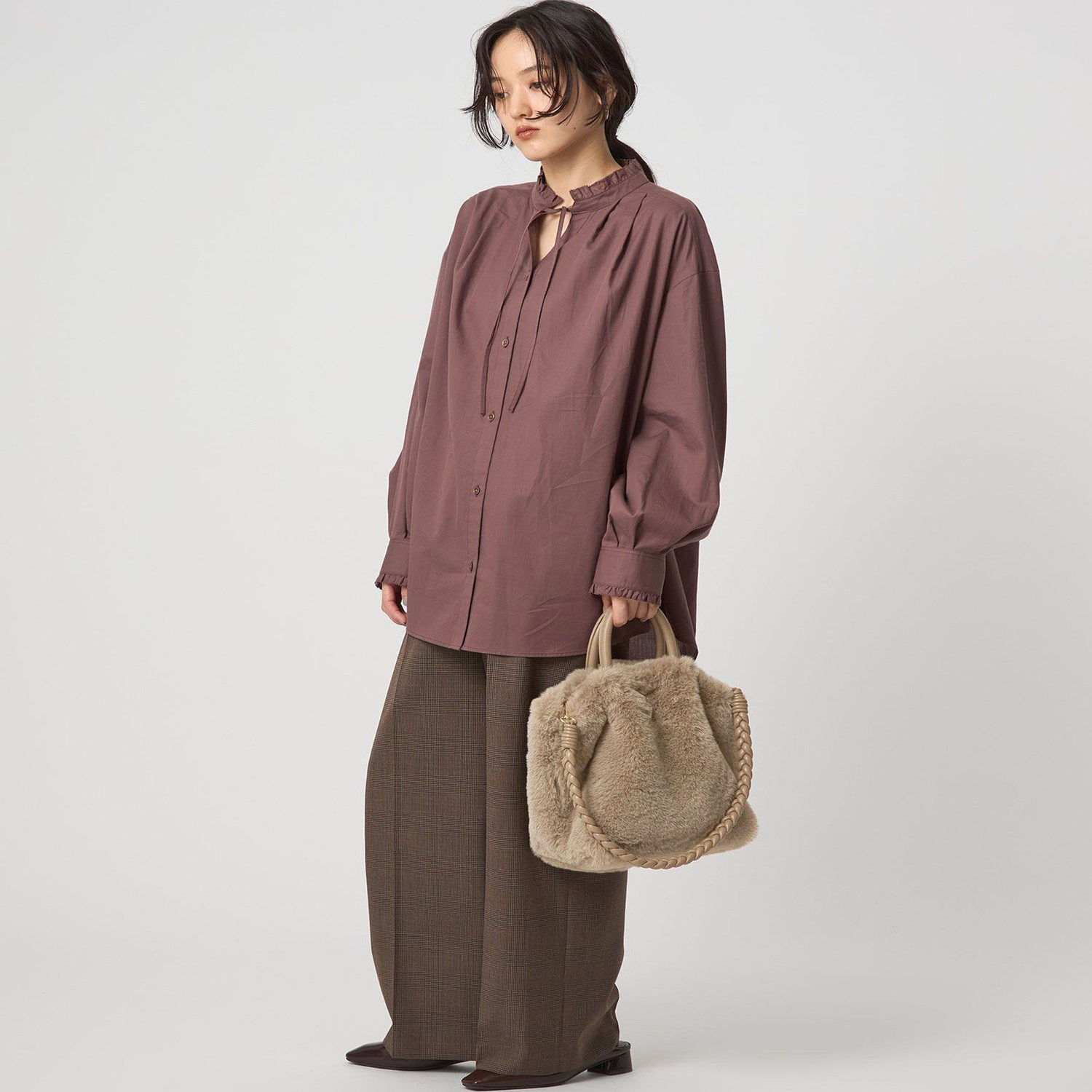 UnitedArrows日本正品代购限量款2025新款毛绒咖啡手提斜挎托特包