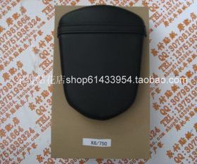 RGSX 06-07年 K6 600 750后坐垫 皮座