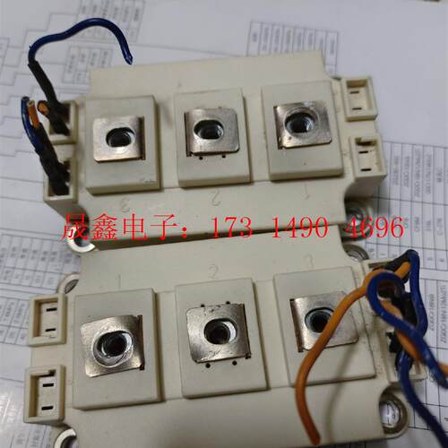 西门康SKM300GB063D,2个,漂亮功能,【询价产品】