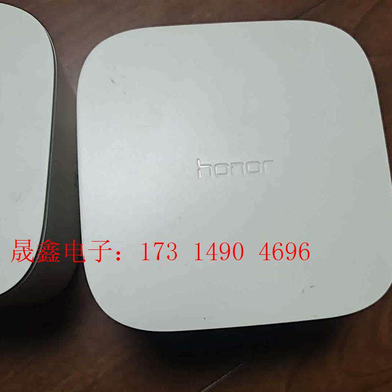 荣耀cd28   v2边缘路由器,通电正常,如图,裸【询价产品】