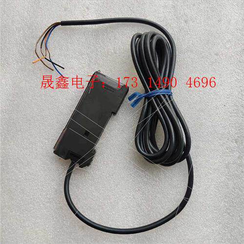OMRONE3C-LDA11激光传感器,如图,拍摄,【询价产品】
