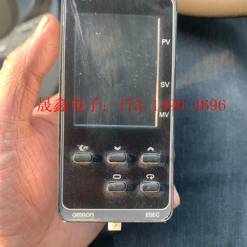 欧姆龙温控 E5EC-QR2ASM-800 一个 不错【询价产品】