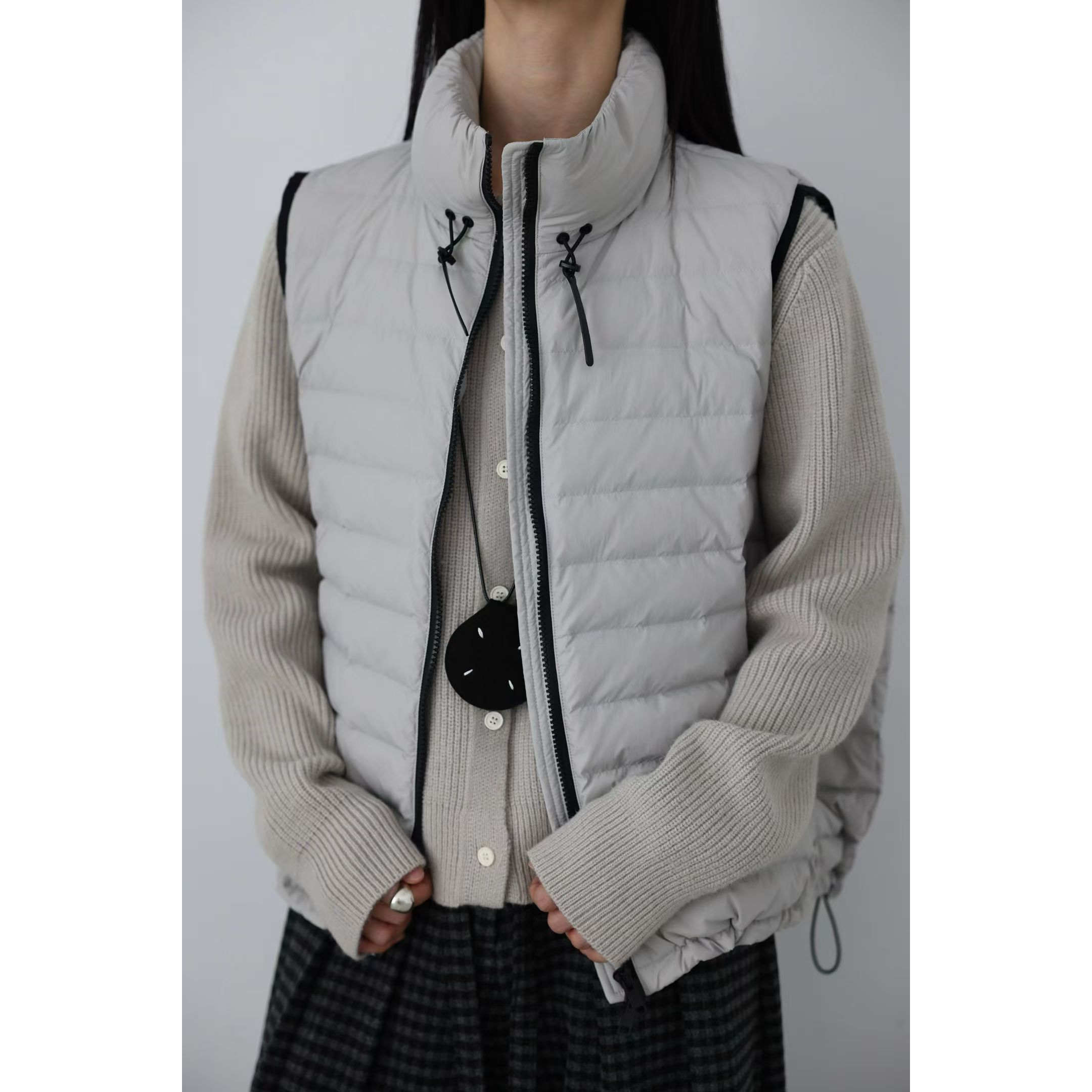 RN2025冬季新款无袖羽绒马甲