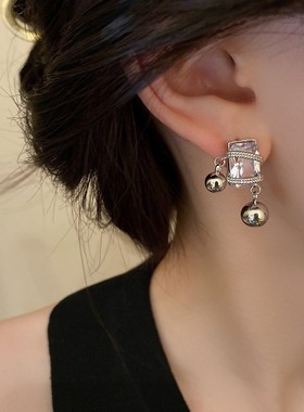 饰尚e族方钻链条圆球耳钉女轻奢时尚个性设计高级感银针耳环ins