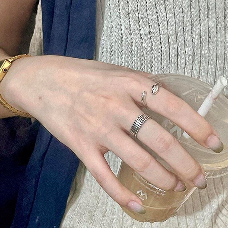 饰尚e族冷淡风水滴戒指女时尚简约气质个性S925镀银开口指环网红