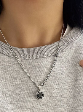 甜酷十字架项链女复古时尚个性嘻哈锁骨链ins小众毛衣链潮