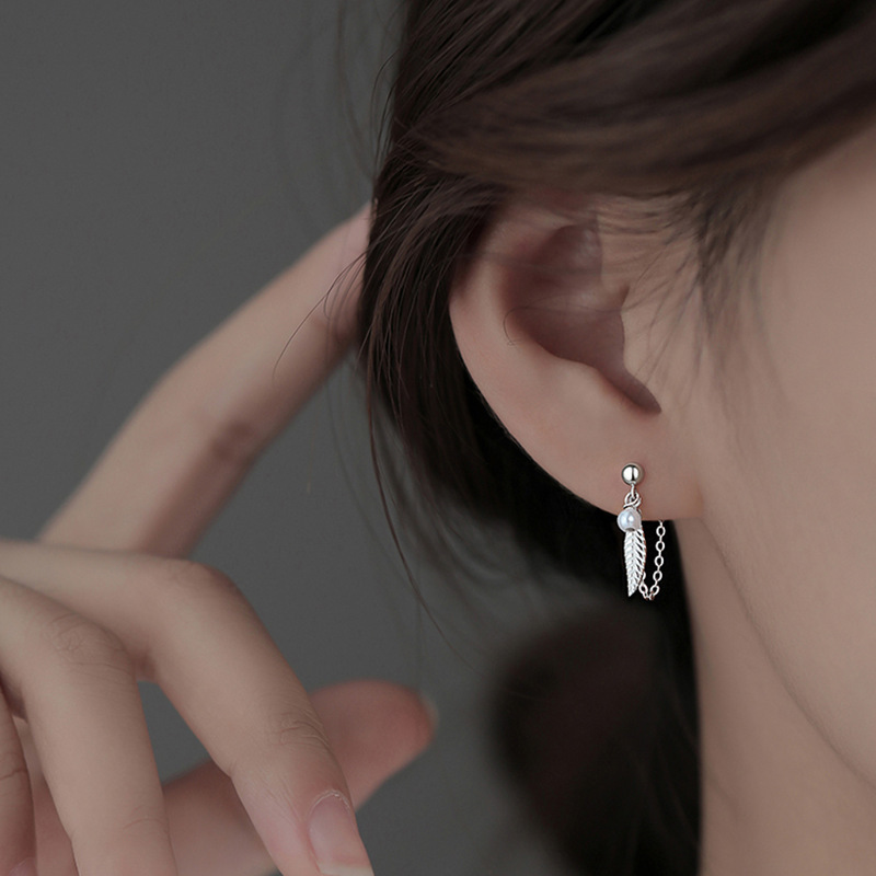 饰尚e族甜美流苏羽毛耳环女简约时尚个性链条珍珠针耳钉in