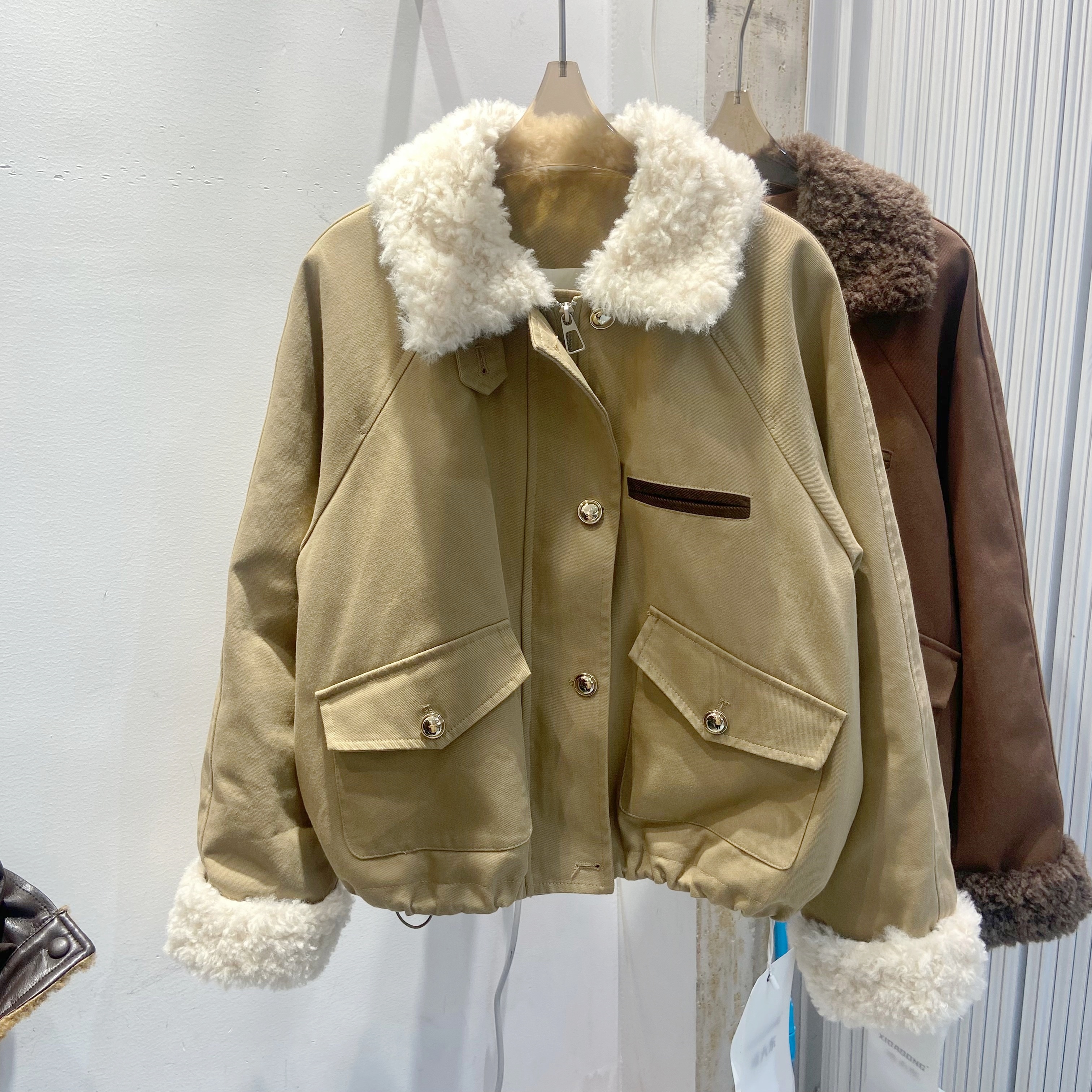 韩版羊毛毛拼接派克服羽绒