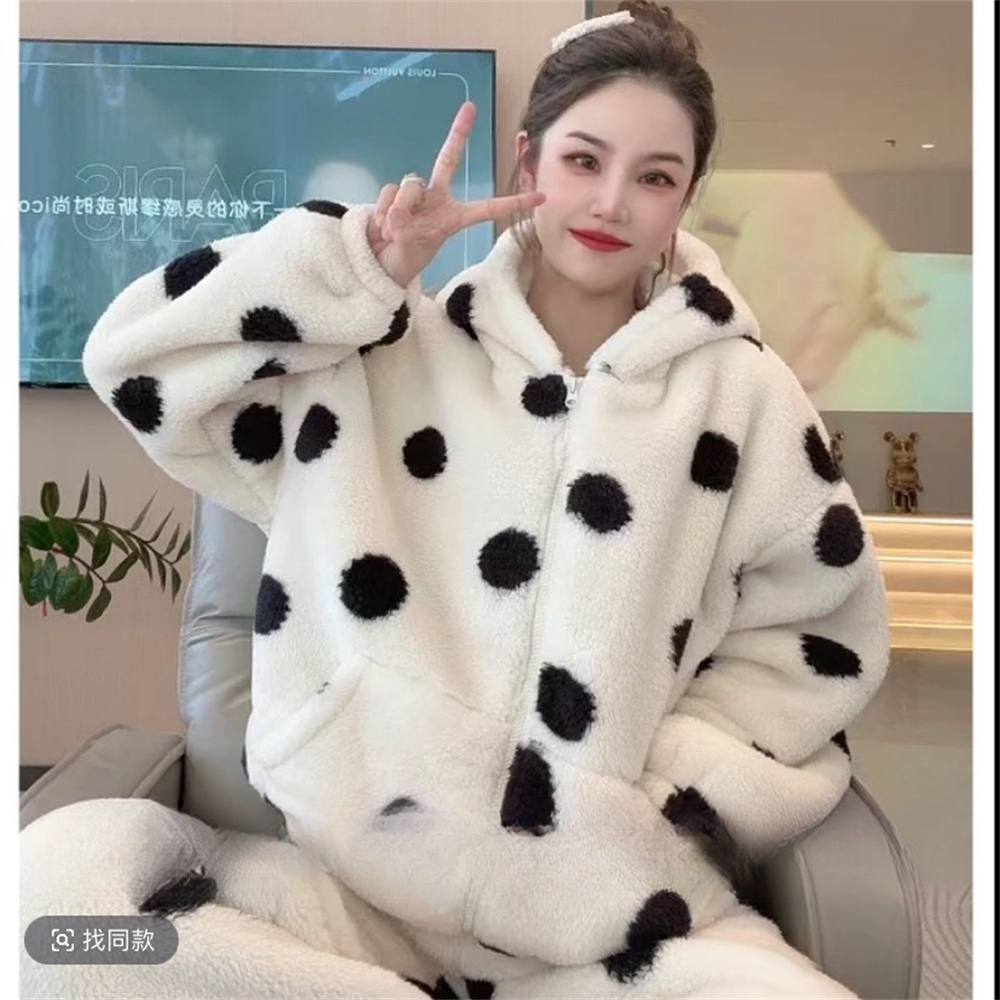 黑白波点加厚双面北极绒居家服女