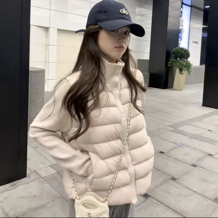 毛衣针织拼接立领羽绒服女短款