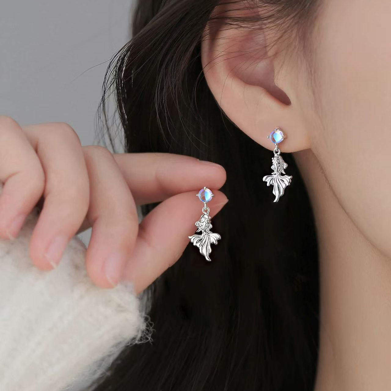 925纯银锦鲤耳钉小众轻奢2025新款爆款女耳饰高级感耳环,饰品/流行首饰/时尚饰品新,耳钉,淘宝优惠券,粉丝福利购,淘宝优惠卷
