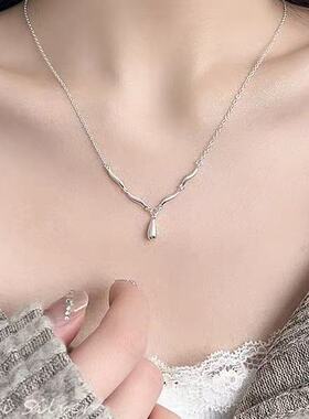 925纯银水滴项链女轻奢小众设计感吊坠2025新款爆款高级感锁骨链