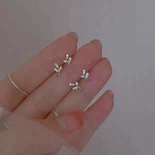 925纯银耳钉迷你橄榄枝耳钉女小众树枝耳饰睡觉不用摘的耳环