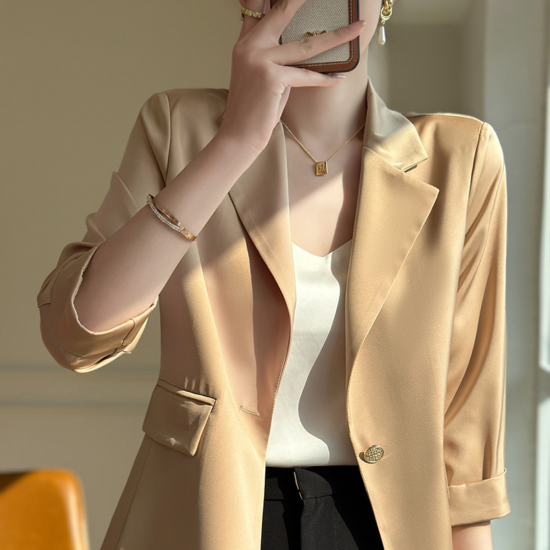 春夏薄款女士醋酸缎面小西装外套设计感气质修身西服上衣百搭显瘦