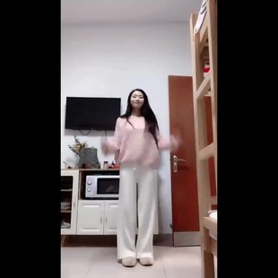 白色羊毛针织阔腿裤女秋冬加厚高腰垂感宽松直筒拖地裤外穿长裤子