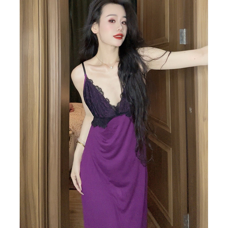 带胸垫紫色战袍睡衣女性感蕾丝深V吊带长裙纯欲风美背法式家居服