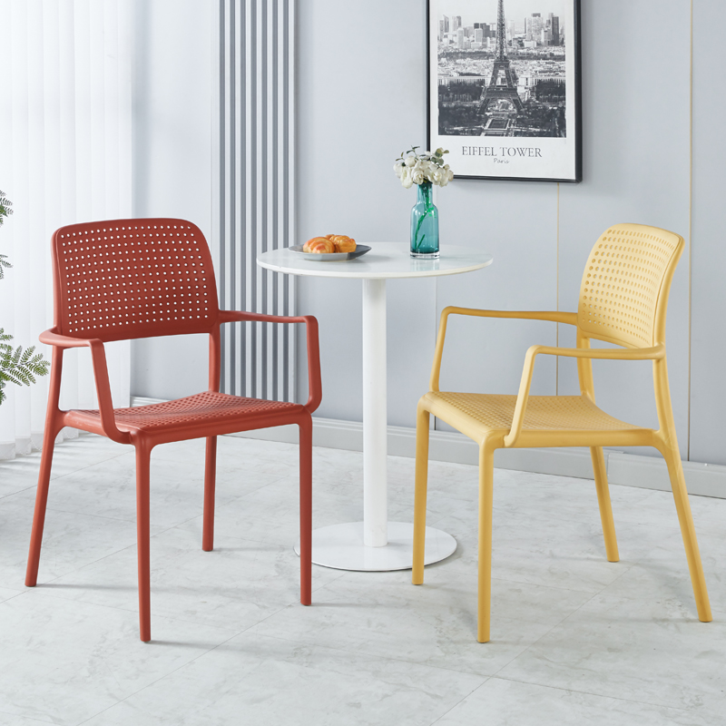 北欧简约现代塑料餐椅时尚扶手椅
