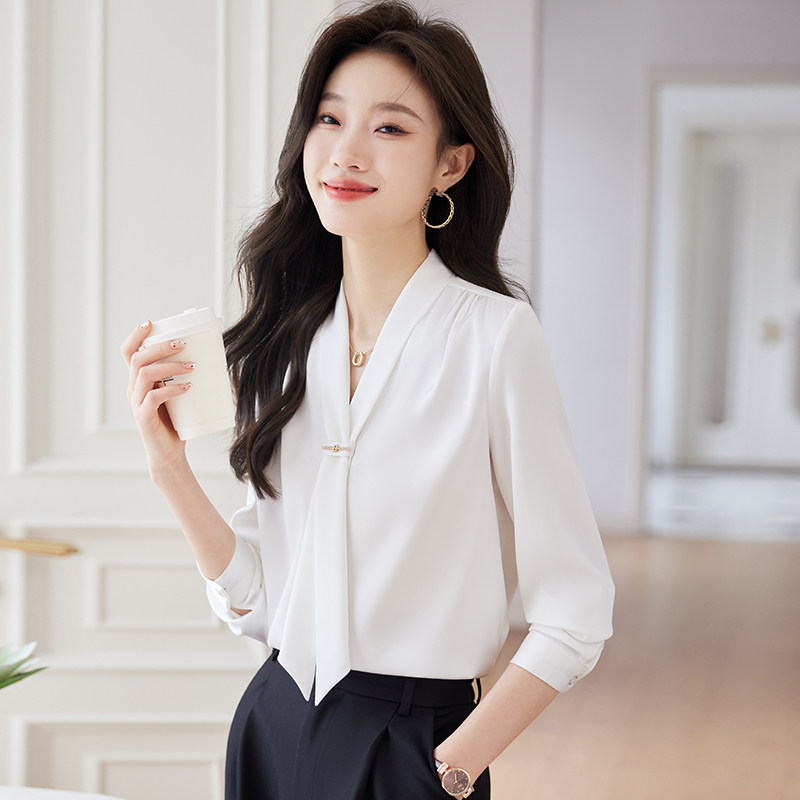 白色雪纺衬衫女职业套装气质工作服白衬衣2026春新款缎面长袖上衣