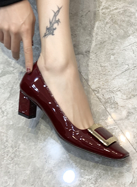 rv单鞋女2023新款方扣高跟鞋方头中跟漆皮女鞋子百搭浅口春款女鞋