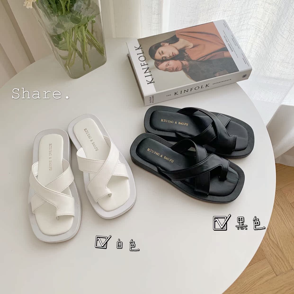 Real price black flat bottomed ROMAN SANDALS female student thick bottomed square head clip toe yuan Sufeng