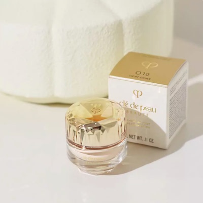 国柜贵妇级养肤~CPB/肌肤之钥晶致润耀晶钻粉霜3ml O10 I10