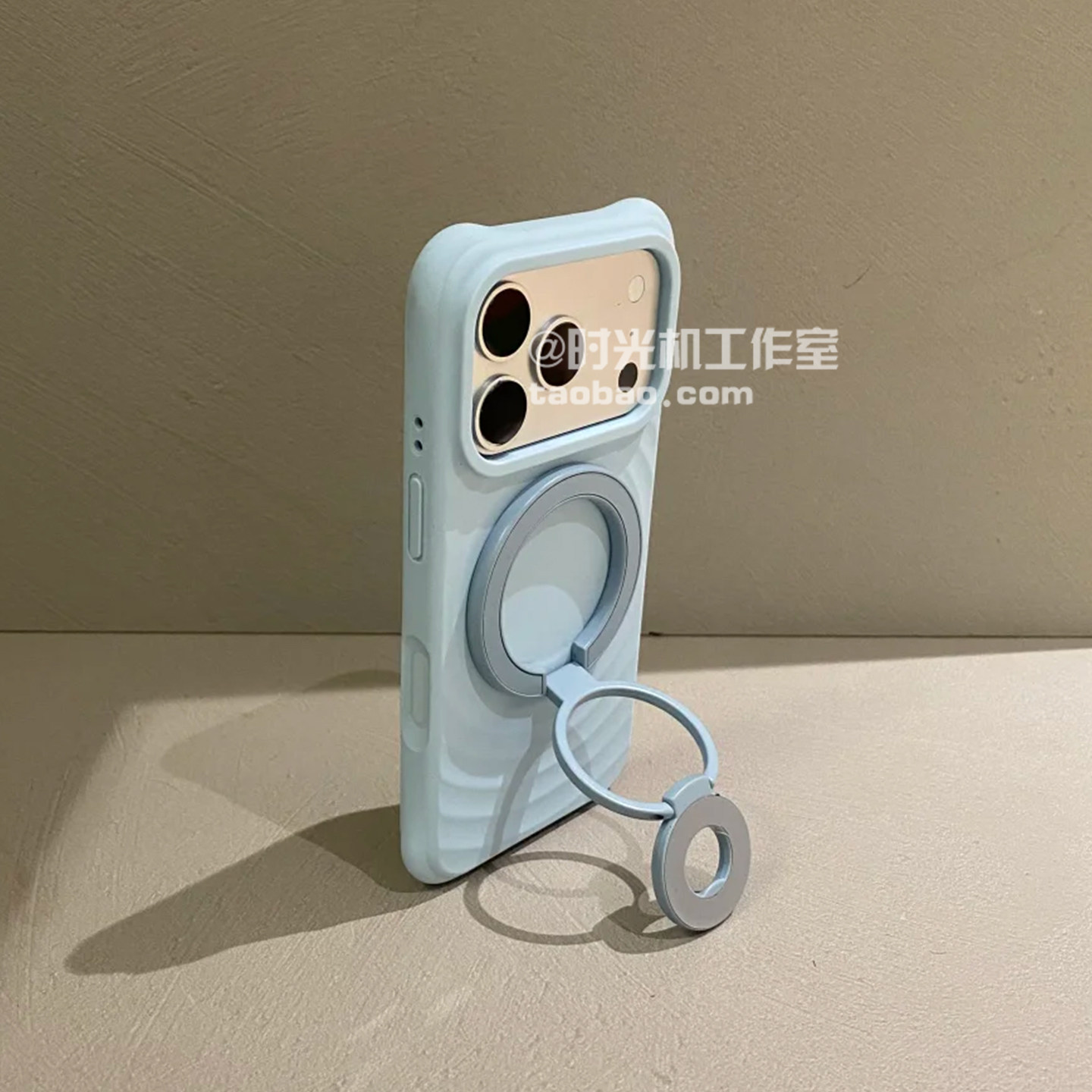 适用iPhone17三折叠磁吸支架液态