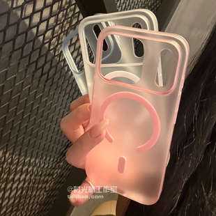 磨砂粉透明磁吸壳适用华为Mate70手机壳mate70pro+肤感防指纹Pura70高级感P60简约p50男女P40新款Nova8保护套