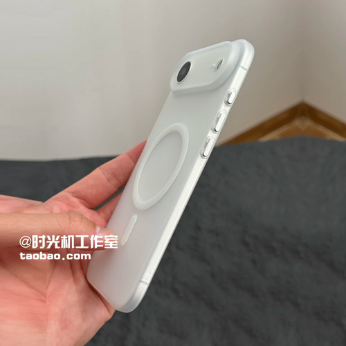 适用iPhone17磁吸金属按键透明壳