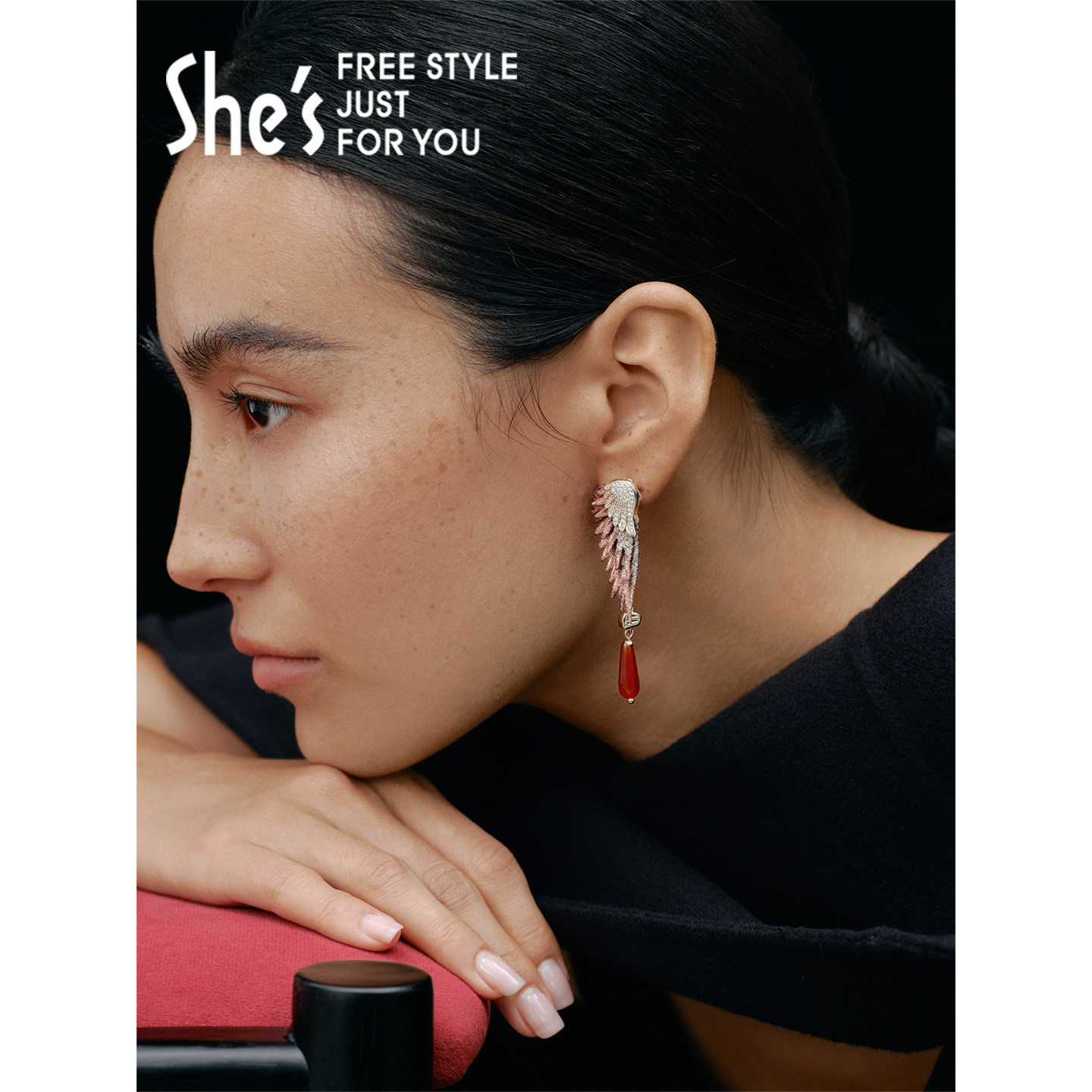 【新品】shes茜子手工刺绣羽毛不对称耳环设计感耳钉可拆卸耳饰女