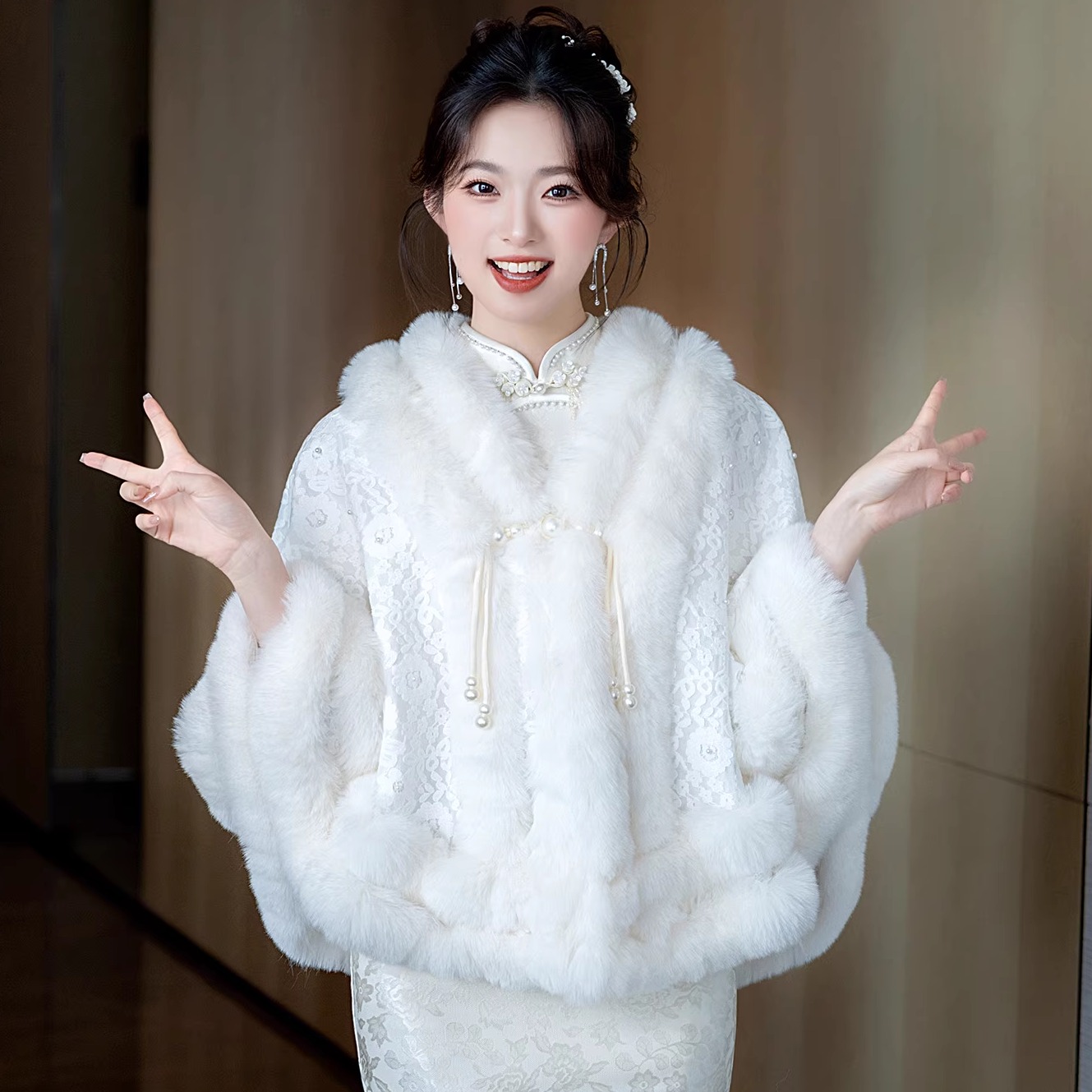 新娘婚纱旗袍毛披肩外搭开衫外套