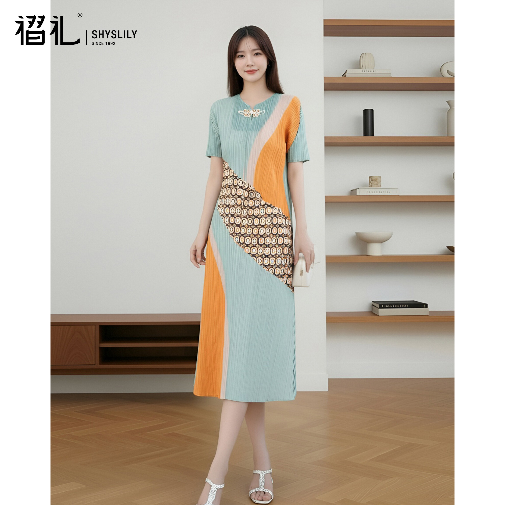 三宅气质连衣裙妈妈夏装2026新款女大码褶皱短袖胖mm海边度假长裙