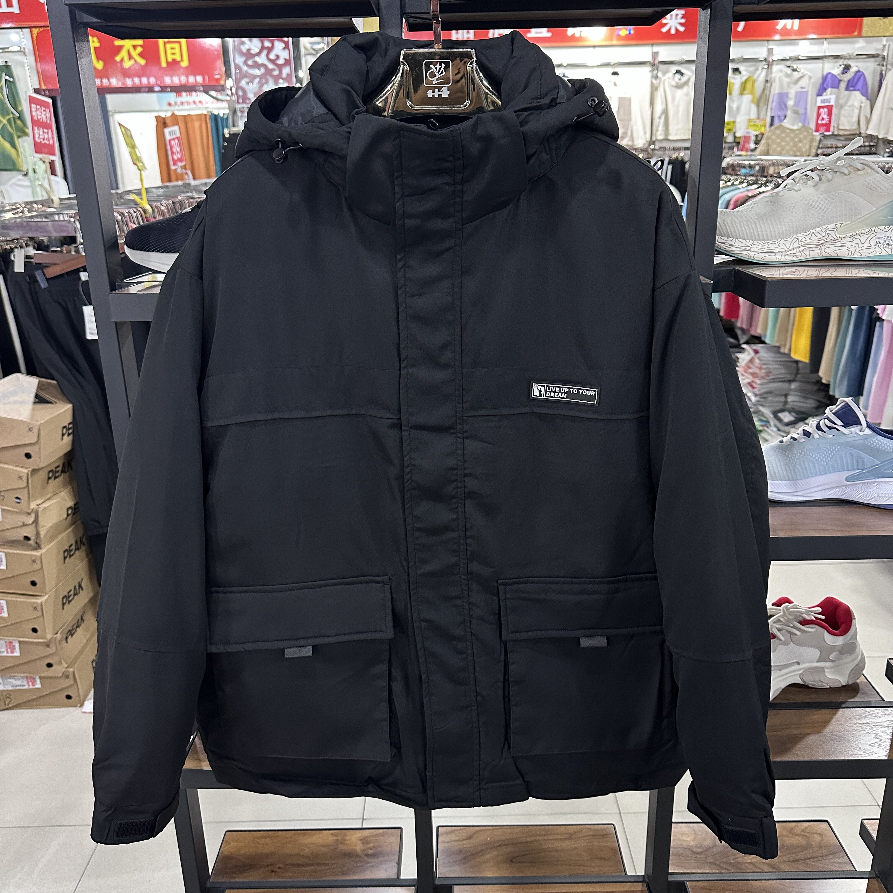 CBA保暖软壳羽绒服外套图片